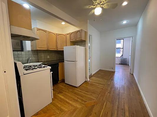 Rented by Best Apartments North Inc | media 19