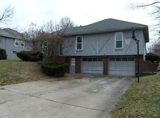 1600 SW Cherokee Strip, Blue Springs, MO 64015