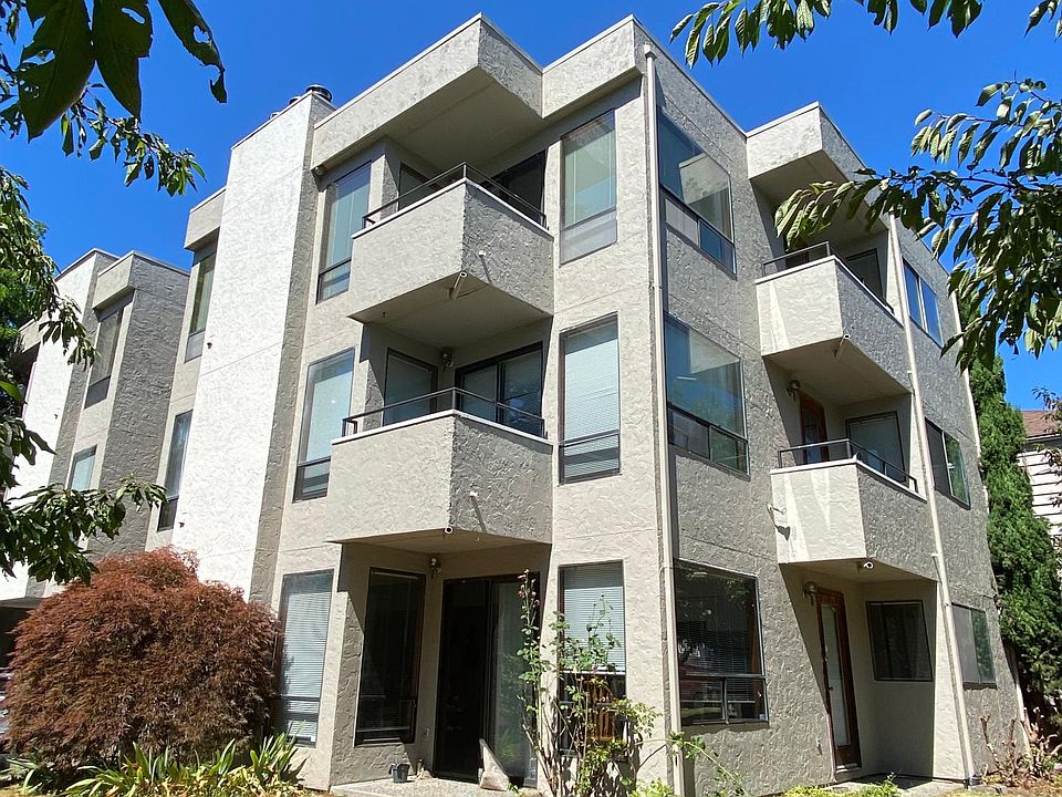 Oversized, top-floor 2BD/1BTH corner unit with TWO private decks, located in a unique 5-unit apartment building on a quiet street in the heart of Seattle's popular Ballard neighborhood! Very low turnover building with long-term residents.