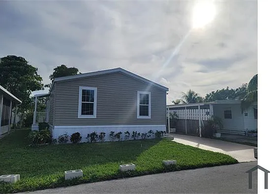 1 bed, 3480 sqft, $1,700 — Photo 1