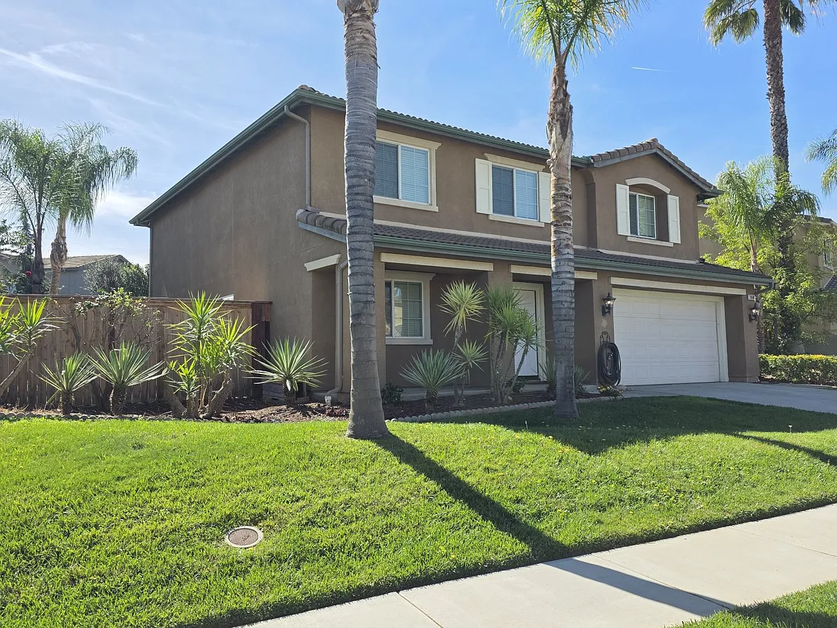 Building Photo - 28688 Lavatera Ave