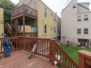 2614 N Marshfield Ave, Chicago, IL