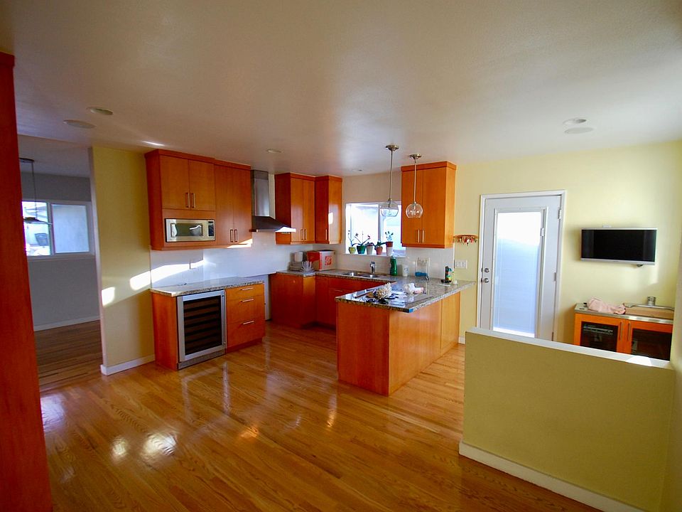 1st image of 3518 W 228th Pl