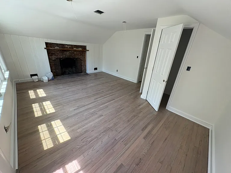 859 Main St — Photo 4