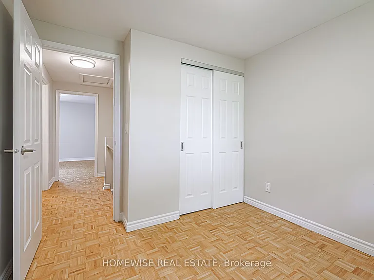 560 Waverly St N #25 — Photo 7