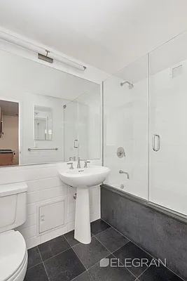 Rented by (Legacy) Elegran | media 12