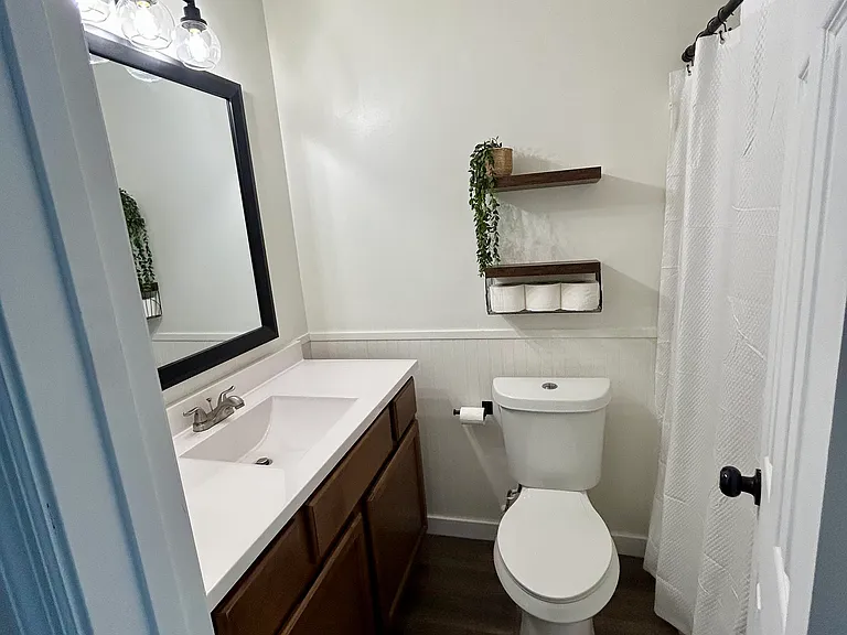 318 Somerset Dr — Photo 9