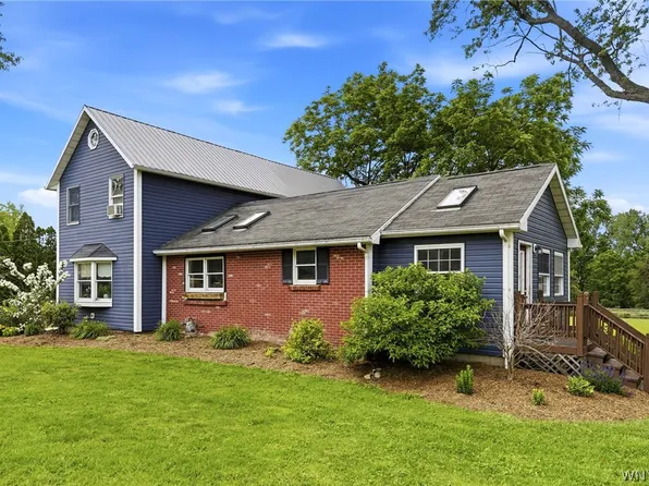 3761 Batavia Oakfield Town Line Rd, Oakfield, NY 14125