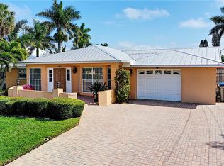 531 69th St, Holmes Beach, FL 34217