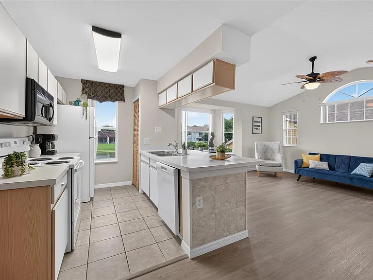 3140 Britannia Blvd #D — Photo 13