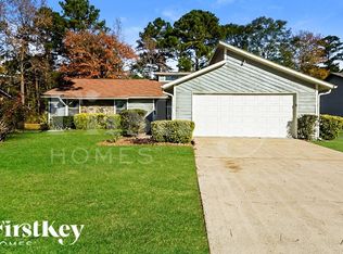 765 Fieldstone Dr, Jonesboro, GA 30238