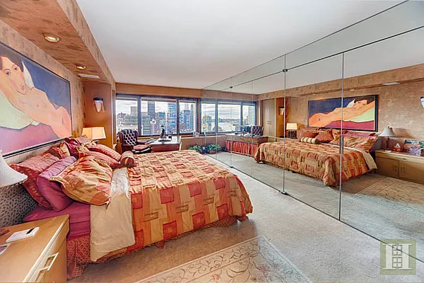 Sold by Halstead Real Estate | media 15