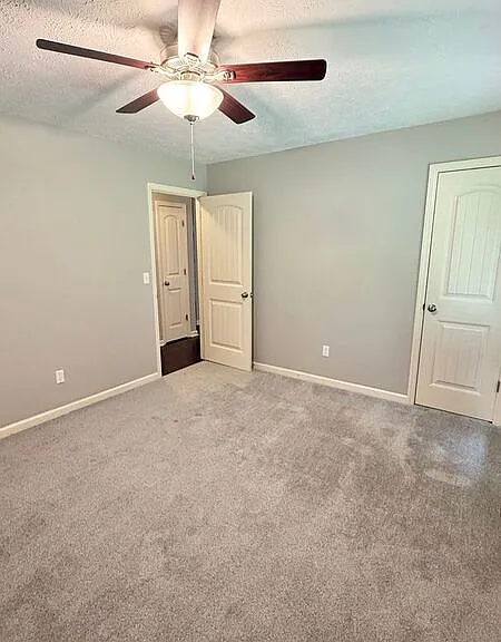 900 Clearbrook Crse SW — Photo 23