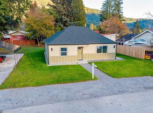 910 Madison Avenue, Darrington, WA 98241