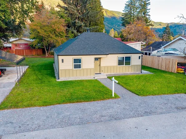 910 Madison Avenue, Darrington, WA 98241