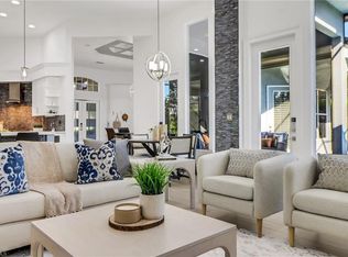 7235 Mill Run Cir, Naples, FL 34109