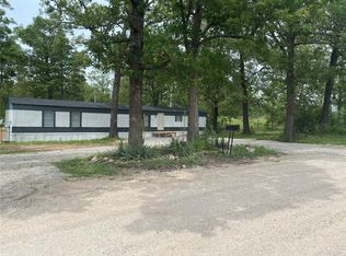 15205 Edison Rd, Lebanon, MO 65536