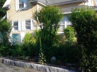 22 Balis St, Springfield, MA 01109