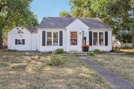 Fairfax St-S1809-001.jpg