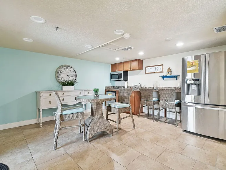 15400 Gulf Blvd #ID1546427P — Photo 22