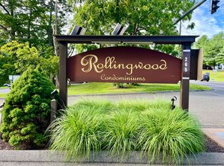 3 Chelsea Ct #3, Brookfield, CT 06804