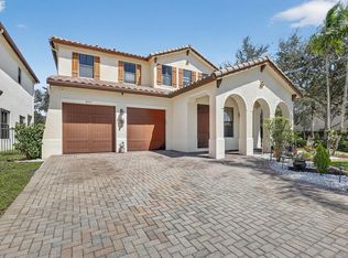 8541 NW 38th St, Cooper City, FL 33024