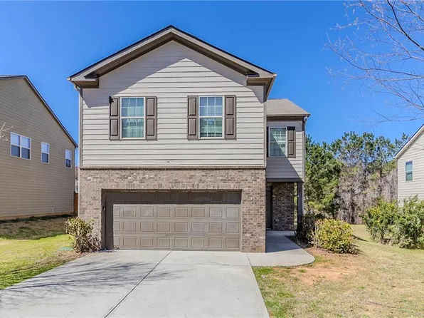811 Lake Chase, Fairburn, GA 30213