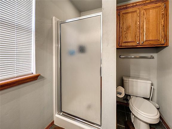 3rd image of 3836 Southwind Ave