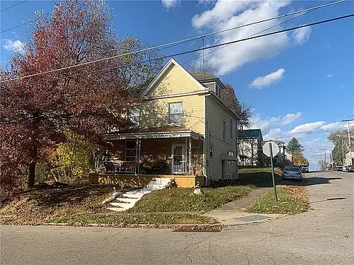 625 E Long Ave Photo 1