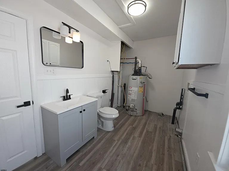346 N Delaware Ave — Photo 21