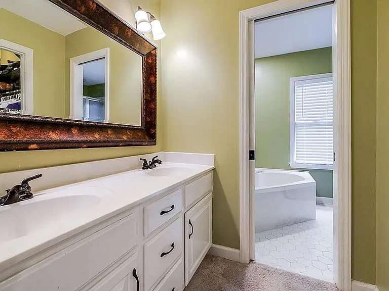 113 Cypress Dr — Photo 19