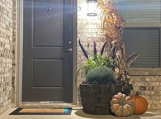 232A Stewart Bend Ct, Azle, TX 76020