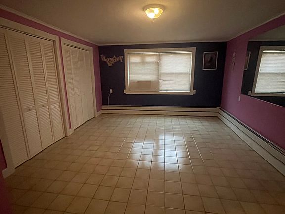 3rd image of 235 Morgan Ln #1