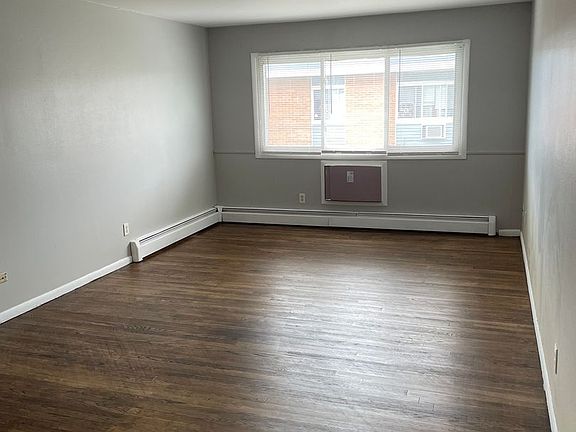 3rd image of 5217-5231 43rd Ave #5818-14