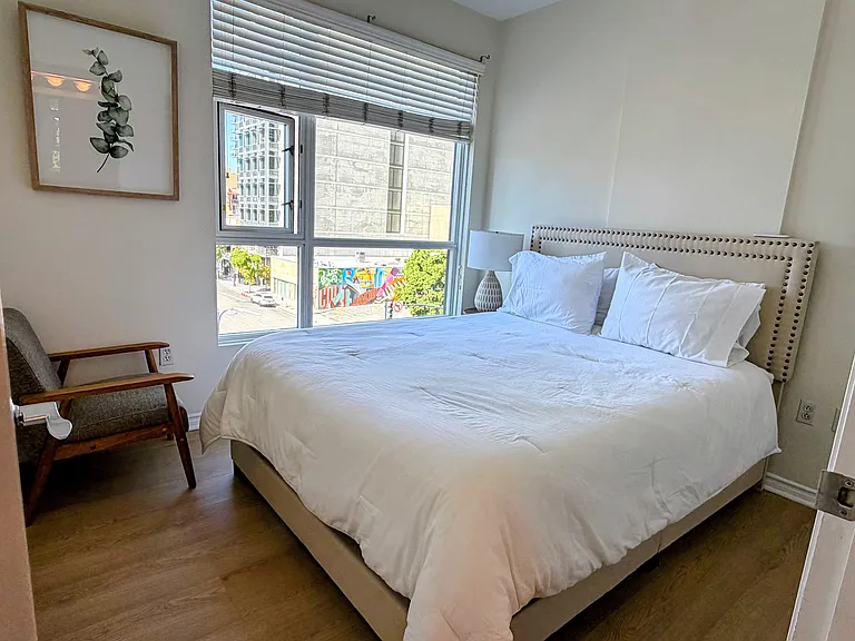 1240 India St #517 — Photo 9