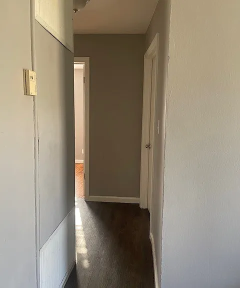 1107 N Harding Ave — Photo 5