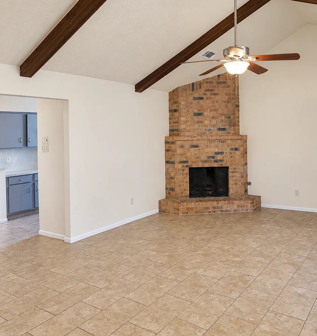 3 bed, 1776 sqft, $2,000 — Photo 2