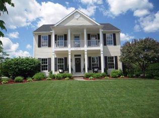 26677 Green Ville Dr, Perrysburg, OH