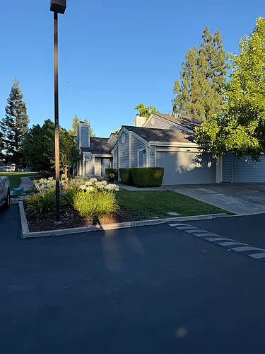 249 Northwood Cmns #249 Photo 1