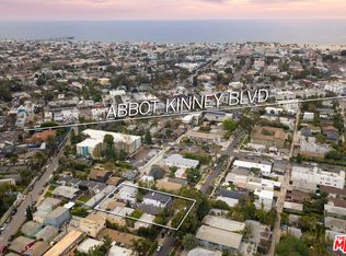 628 Santa Clara Ave, Venice, CA 90291