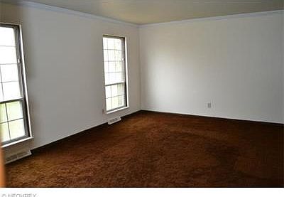 3rd image of 18325 Bishop Ln