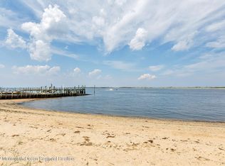 18 5th St #5, Highlands, NJ 07732