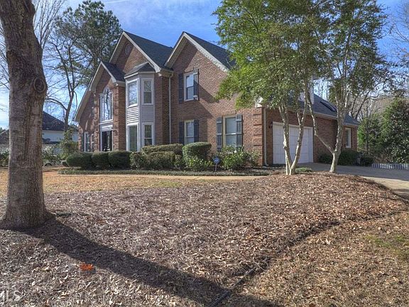 2nd image of 103 Blackheath Way