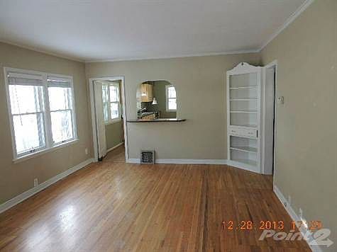 4th image of 4524 46th Ave S