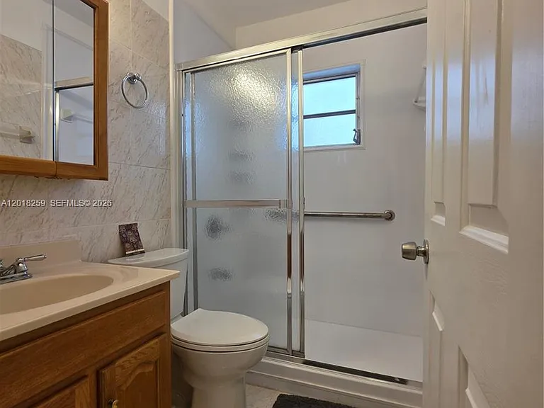 4601 SW 5th St — Photo 16