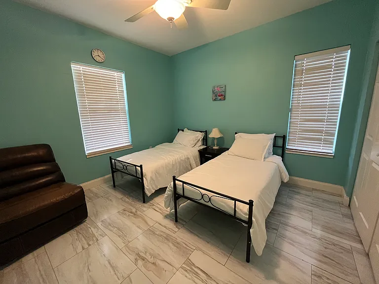 4728 Orchard Ln — Photo 6