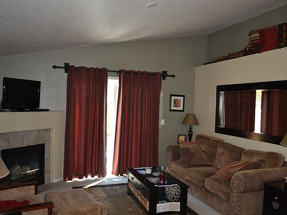 3rd image of 3370 Bali St NE
