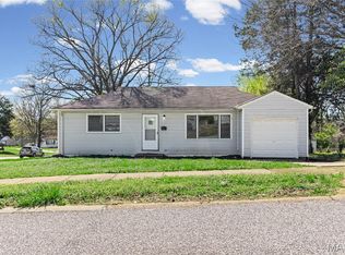 914 Highmont Dr, Saint Louis, MO
