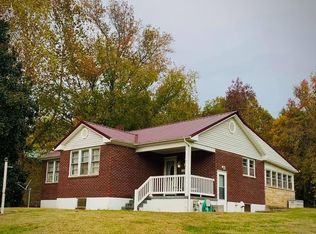 805 S 7th St, Cannelton, IN 47520