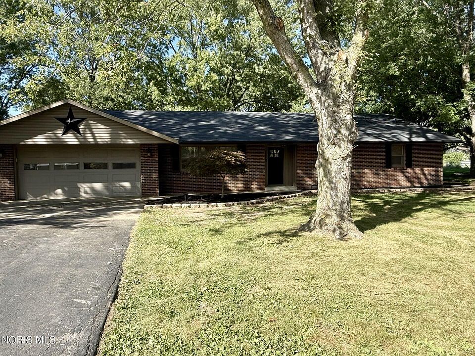 2nd image of 113 Sycamore Ln